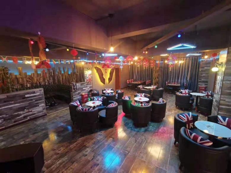 20200118/5e226e7416712.jpg 潼關清吧店面環境.jpg