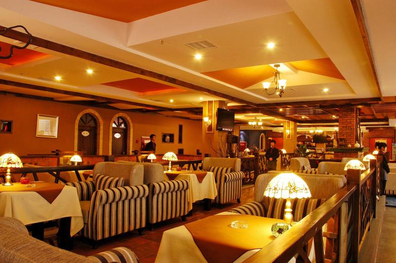 20200720/5f14f4718972d.jpg 咸陽中餐廳餐桌椅.jpg