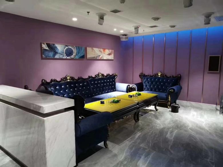 20200829/5f49aee0e0eb4.jpg 西安卡座沙發(fā)生產(chǎn)車(chē)間.jpg