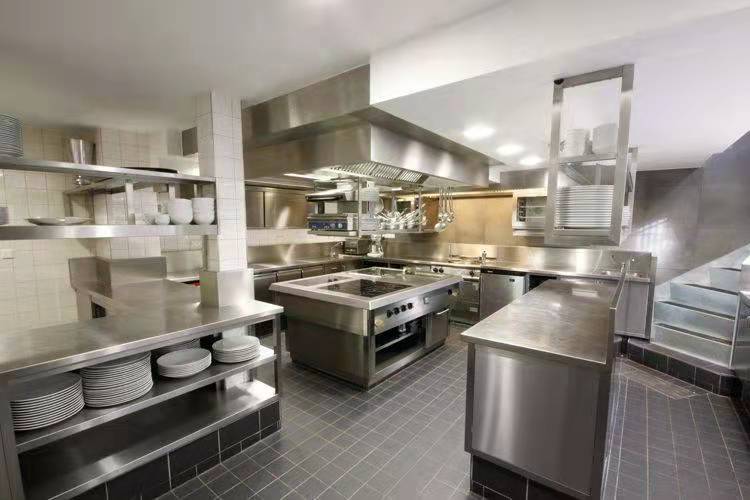 20211229/61cbb9bb78eb0.jpg 酒店廚房.jpg