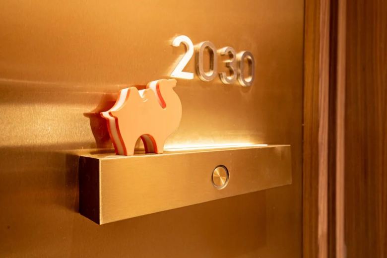 20220116/61e3833f67dd2.jpg 西安曲江希爾頓嘉悅里酒店裝飾品.jpg